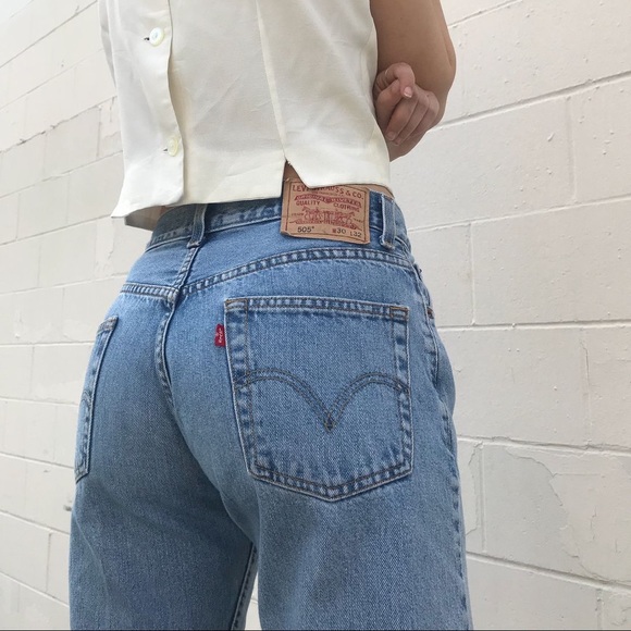 (SOLD) Vintage Levi’s Jeans! - Picture 1 of 5